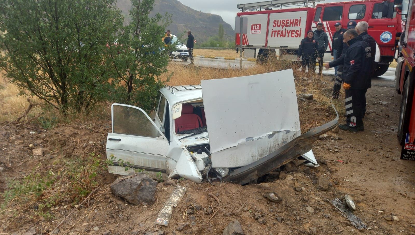 Sivas’ta otomobi şarampole devrildi: İki yaralı sivasta otomobi sarampole devrildi iki yarali 15Q2VvAn