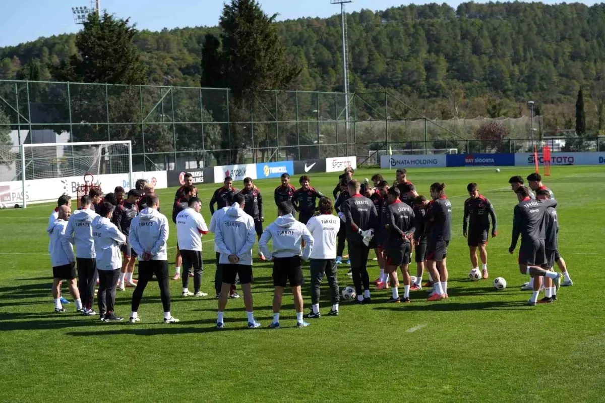 A Milli Futbol Takımı Gürcistan Maçı Hazırlıklarını Tamamladı a milli futbol takimi gurcistan maci hazirliklarini tamamladi ByDvqdjG.jpg