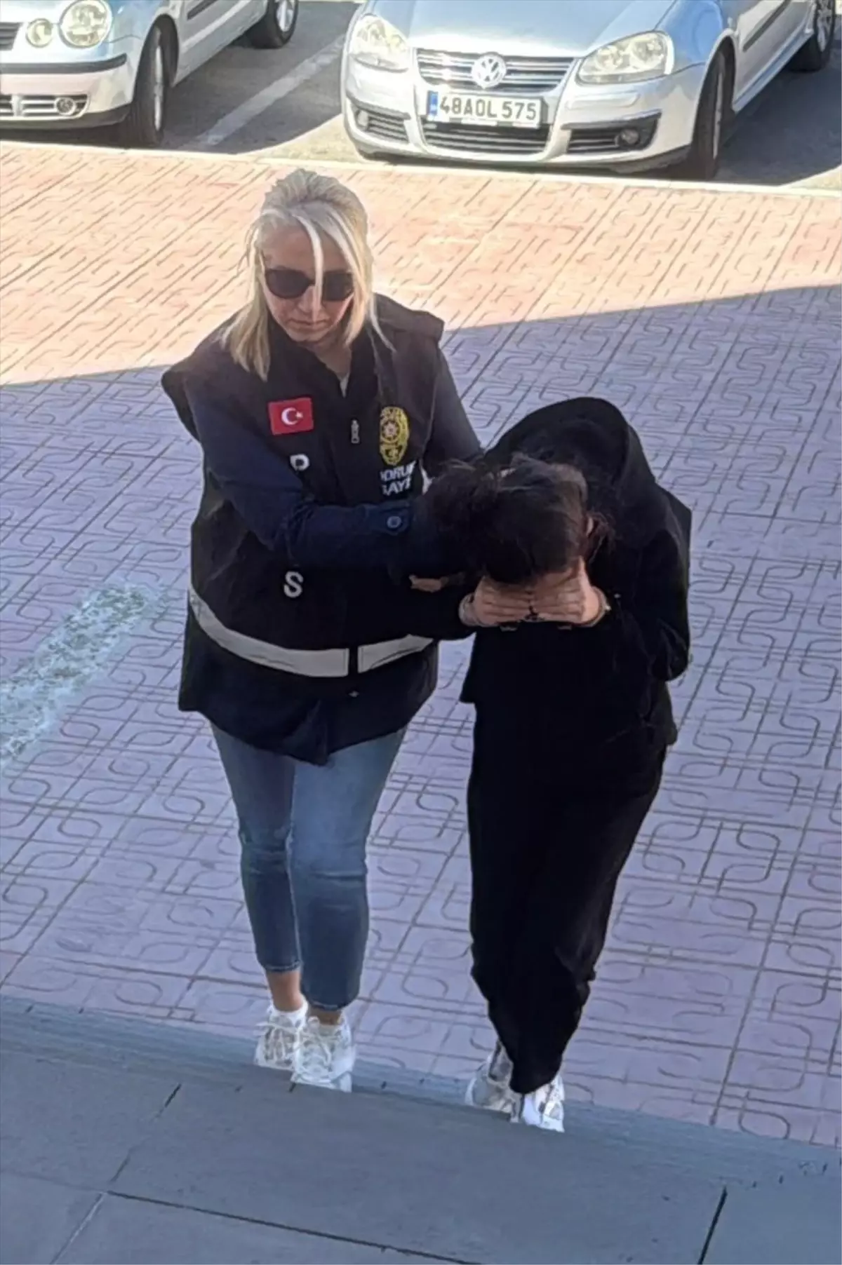 bodrumda bir bebek otel lojmaninda olu bulundu anne tutuklandi BMC2ldGx.jpg