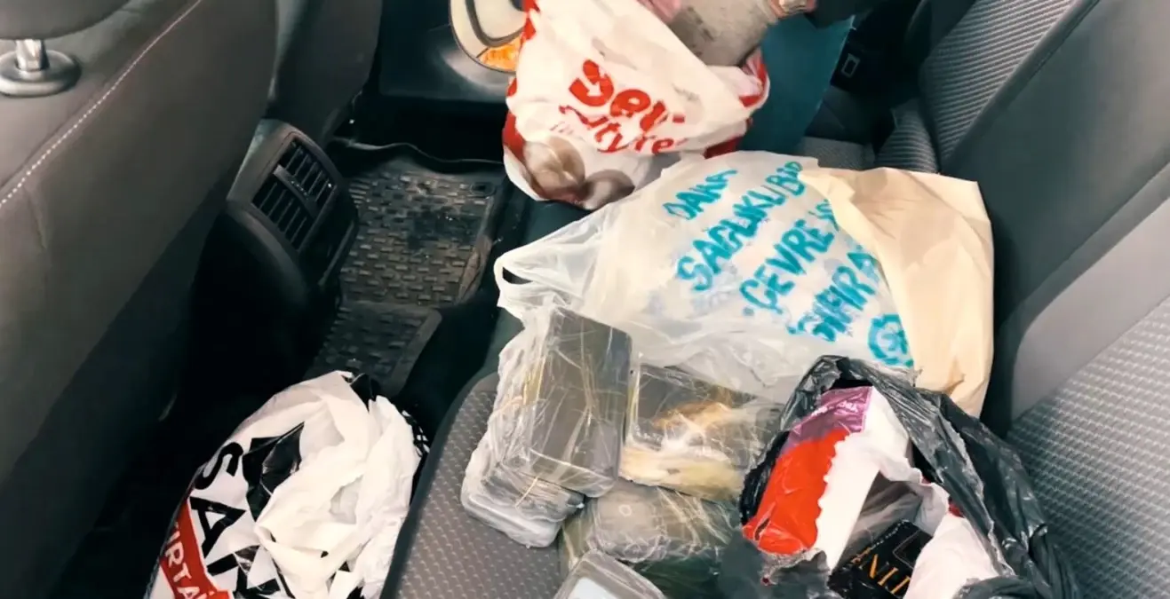 musta gumruk kacagi 218 cep telefonu ele gecirildi txQFFeTH.jpg