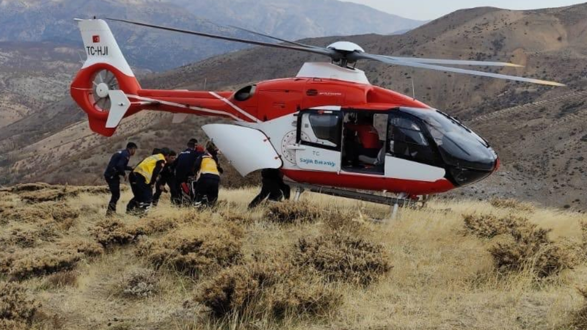 malatyada ucuruma yuvarlanan kisi kurtarildi Skc612NS.jpg