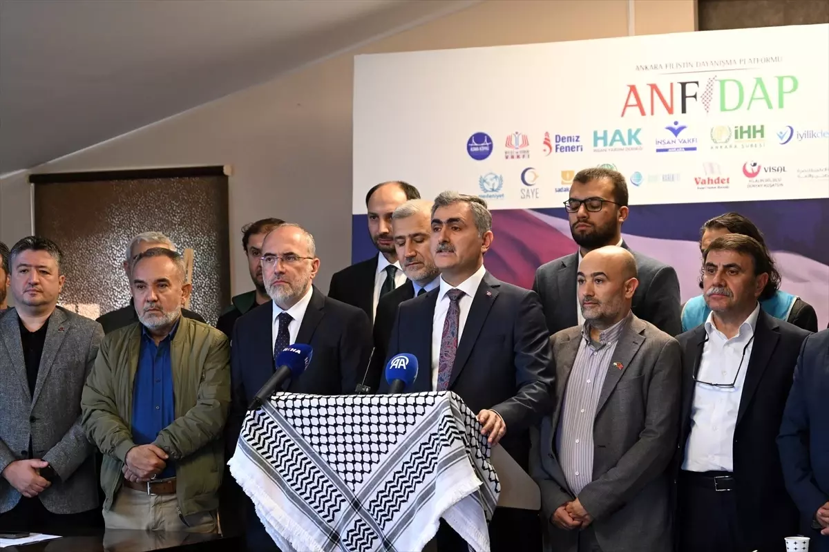 stklar gazze icin insani yardim cagrisi yapti LScgFl7S.jpg