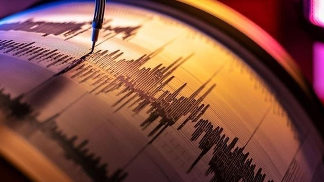 iranda-deprem-panigi-iVezyxPL