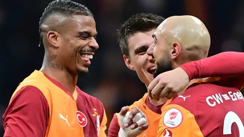 Galatasarayda beklenen ayrilik gerceklesti resmen imzayi atti RbQTFSbw