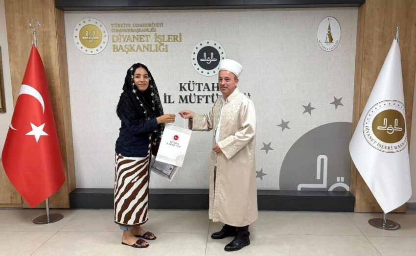 Meksikali rubi musluman olup ayse ismini aldi 9nhpYWAy