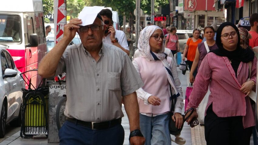 Sicak ve nem hayati olumsuz etkiliyor uzmanlardan onemli uyari iX6RBhvD